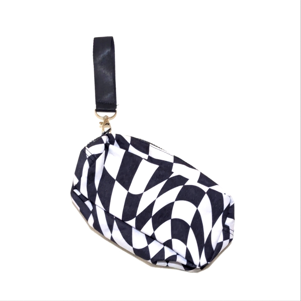 Retro | Funky | Checkered | Clutch | Pouch | Organizer | Beauty | Edgy | Trendy